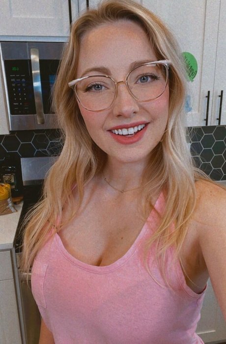 Cannibalqueen Leak von OnlyFans Pornografie