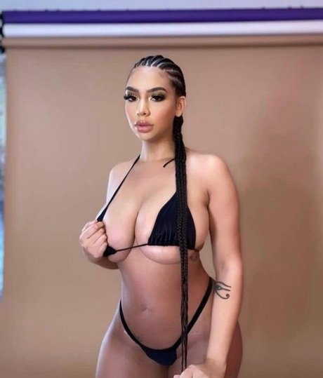 Annamarie Sarai OnlyFans-Rezensionen