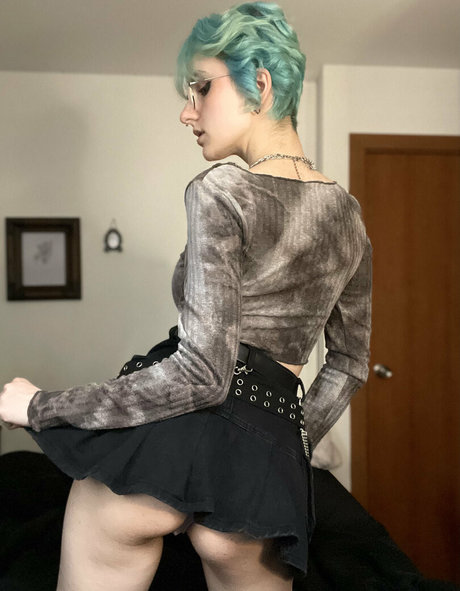 lyracr0w0 vip Nacktbilder von OnlyFans