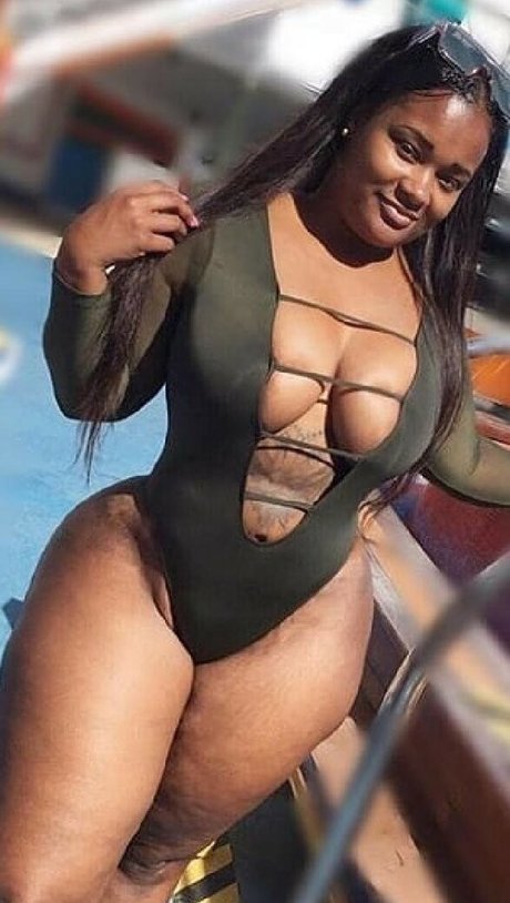 Ashleythebombshell Nacktbilder von OnlyFans