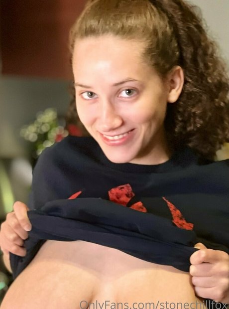 stonechillfox OnlyFans XXX