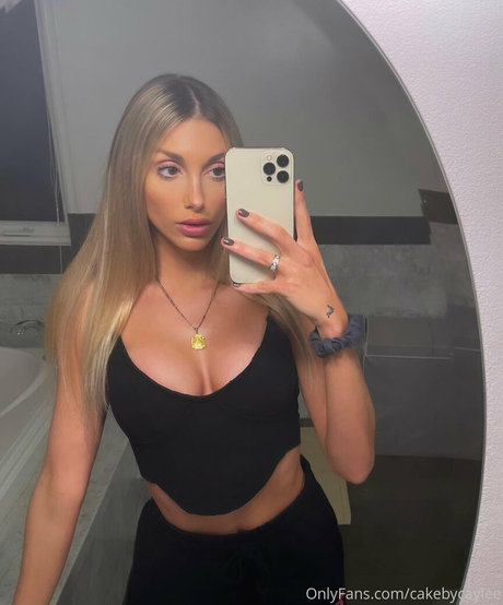 lifewithcay Heiße OnlyFans Inhalte