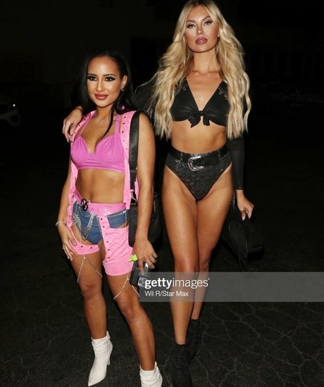 Phoebe Davis OnlyFans Arsch Leak