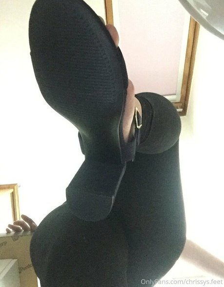 chrissys feet OnlyFans