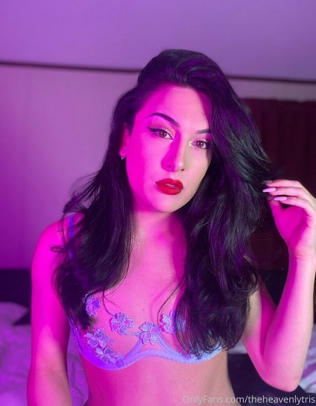 Heavenly Naomi Nacktporno OnlyFans