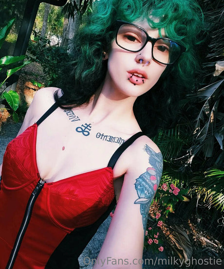 milkyghostie Nacktbilder von OnlyFans