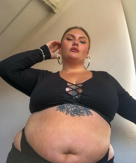 Lovaeij Oben ohne OnlyFans