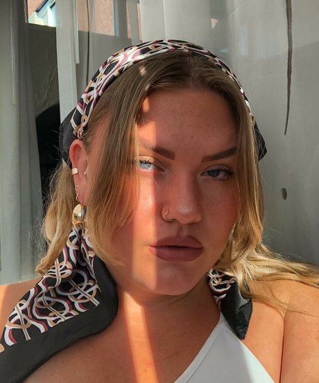 Lovaeij XXX OnlyFans