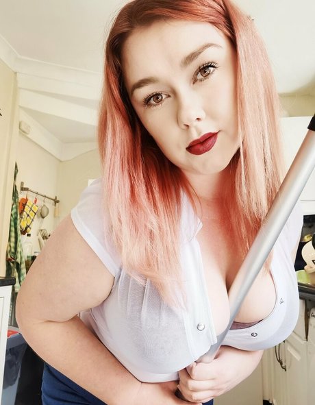 Ivy Wild OnlyFans Striptease