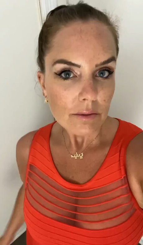 Chloe G OnlyFans-Leak