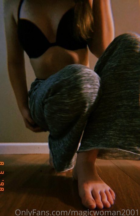 magicwoman2001 OnlyFans-Archiv