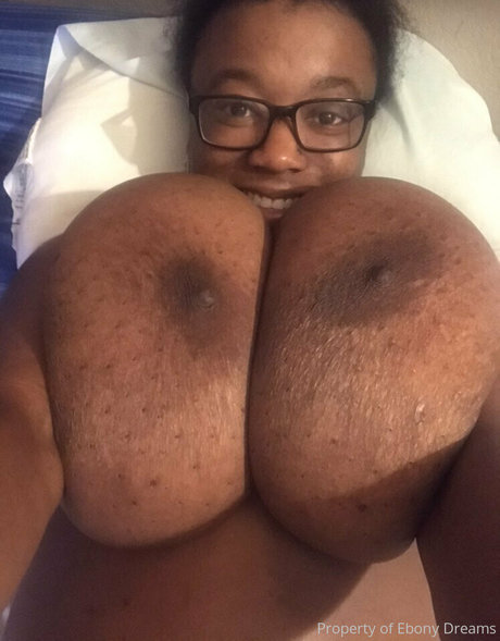 große titten tittenfick onlyfans sexy Nacktbilder Beitrag