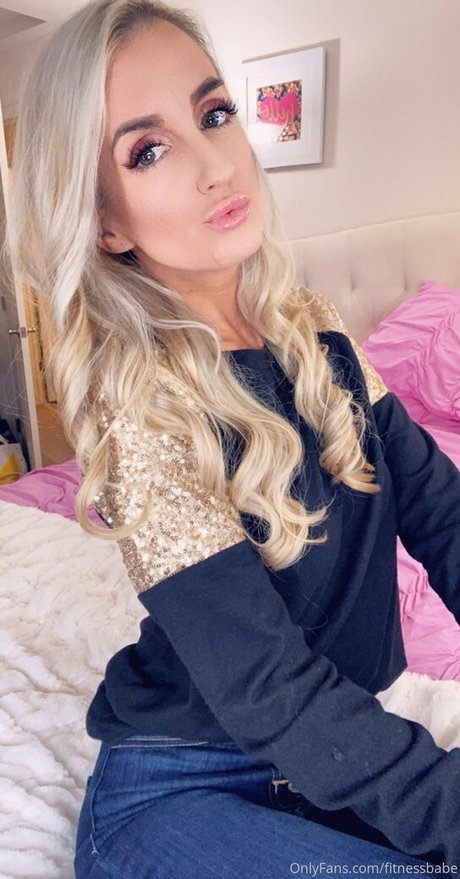 khloeefree OnlyFans-Leaks