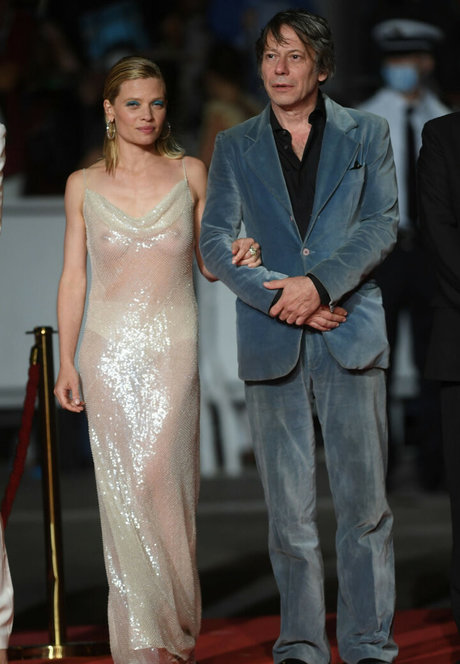 Melanie Thierry OnlyFans Bilder