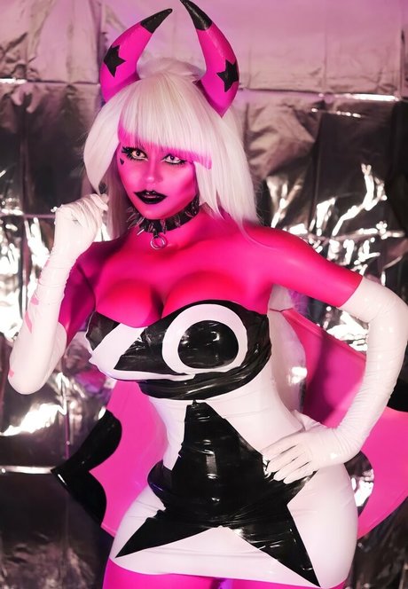 brünette teen onlyfans hübsch Professionell