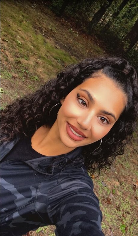 Priya Singh NurlyFans-Brüste