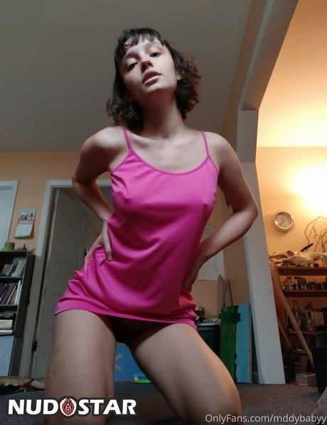 Madelyn sk OnlyFans Fotos