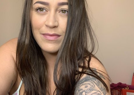 leannecrow Nacktbilder von OnlyFans geleakt