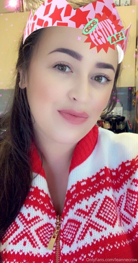 leannecrow OnlyFans Sextape