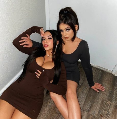 X a n t h e Neuer OnlyFans Leak