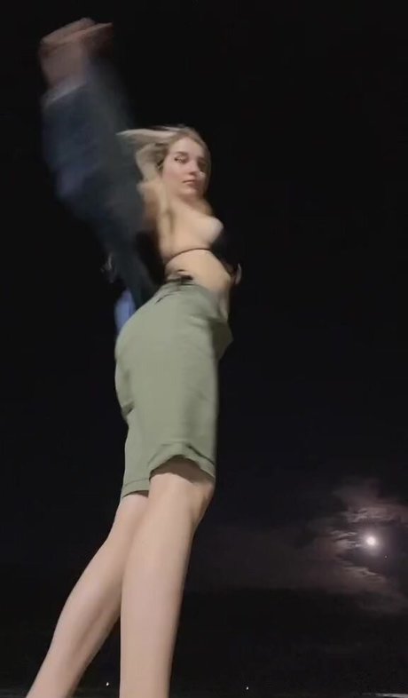 natnevv Nacktbilder OnlyFans geleakt