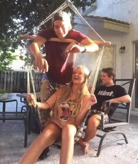 natnevv OnlyFans Leak