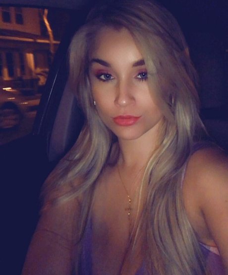 natnevv Nacktbilder von OnlyFans geleakt