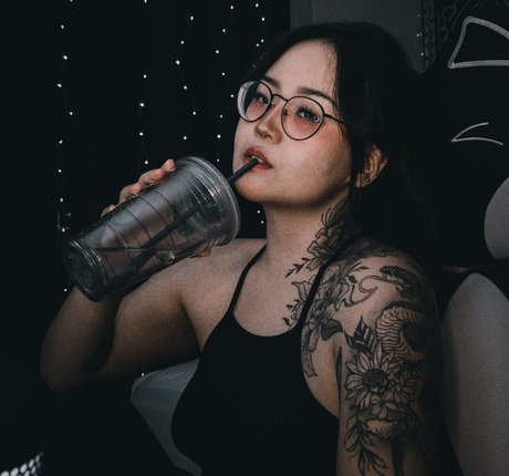 Akemyni Auf OnlyFans