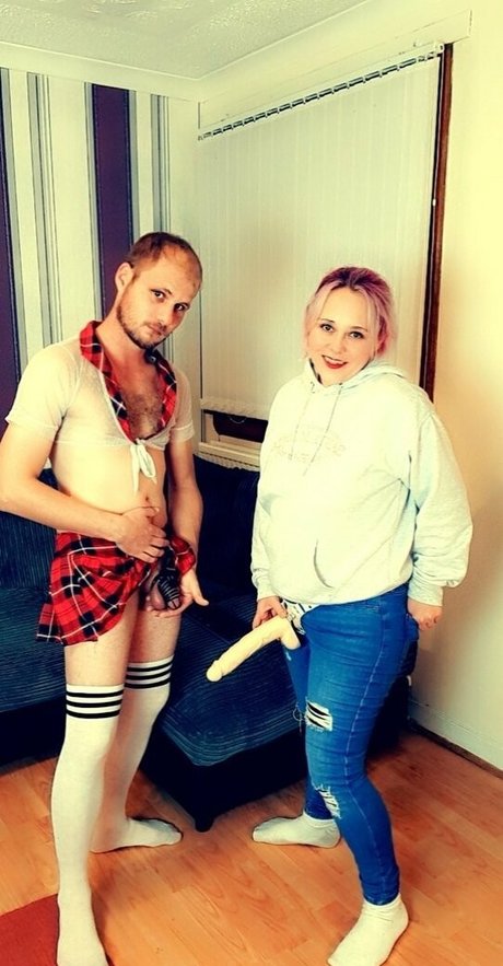 pegginglove OnlyFans gratis