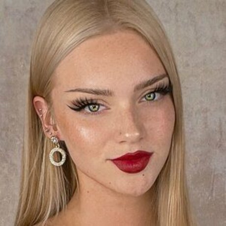 sheyliee XXX OnlyFans