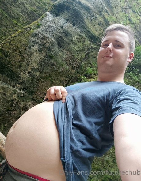 futurechub OnlyFans Strip