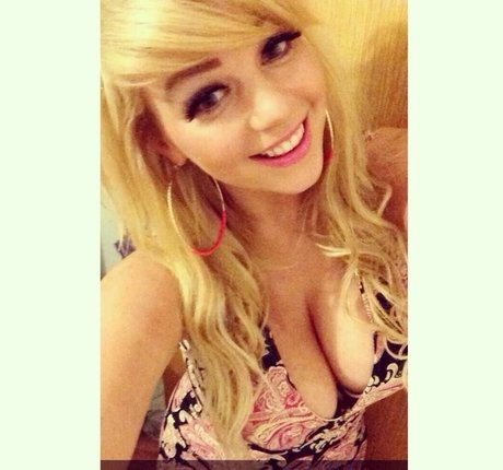 Gina May Mielke Sex auf OnlyFans