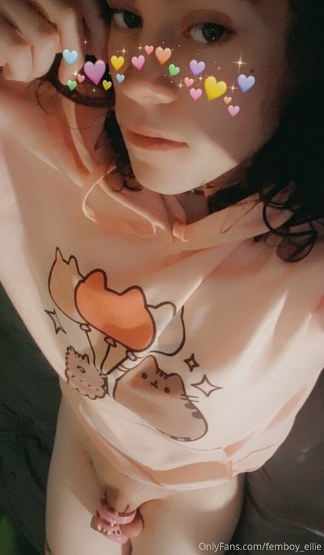 wedgiepupellie OnlyFans Nacktfotos