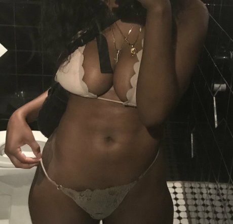 misscleom Nacktbilder OnlyFans