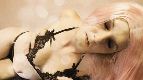 layannadoromitji Brüste OnlyFans