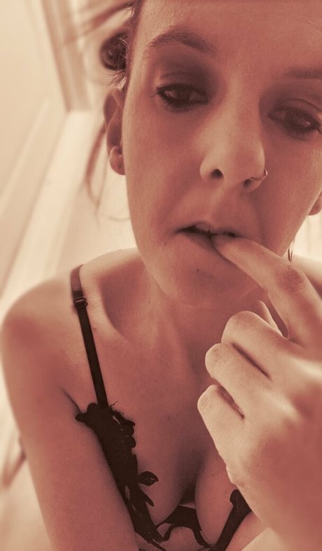 layannadoromitji Leak von OnlyFans-Inhalten