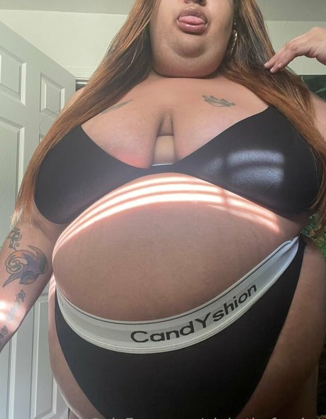 pinkythefeedee Model OnlyFans Foto