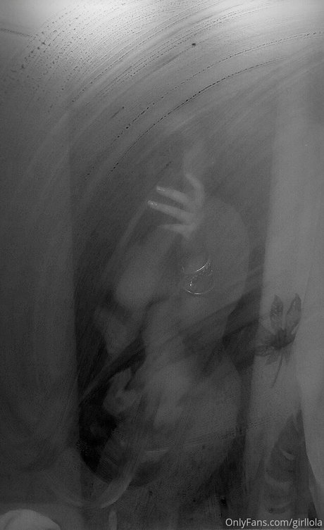 girllola Nackt auf OnlyFans Leaks