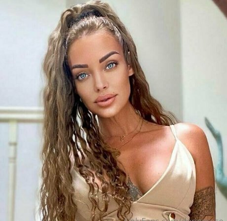 dorienrose OnlyFans Mega