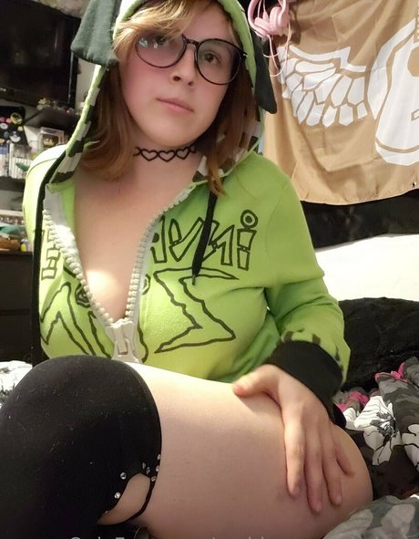 goddessmaddydove OnlyFans-Bilder