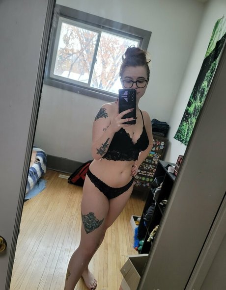 freeartieeros Nacktbilder geleakt OnlyFans