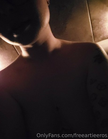 freeartieeros OnlyFans Nacktbilder geleakt