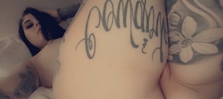 asiatische influencer-onlyfans Kunstakt Ungefiltert