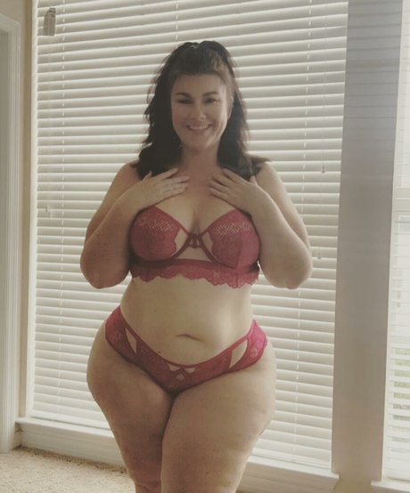 Crystal McBootay Nacktbilder von OnlyFans