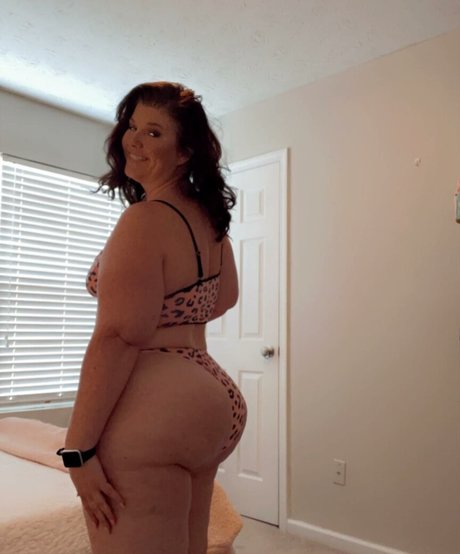 Crystal McBootay Nacktbilder von OnlyFans geleakt