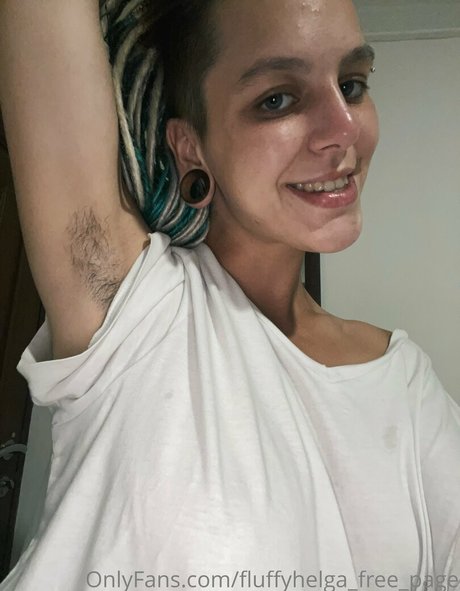 fluffyhelga free page OnlyFans Striptease