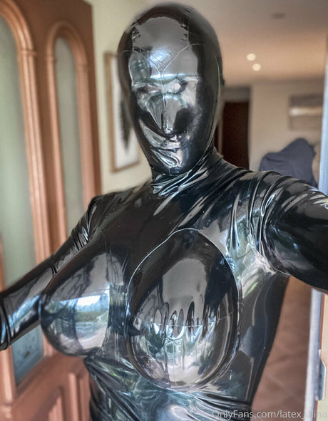 latex alina Nacktbilder von OnlyFans geleakt
