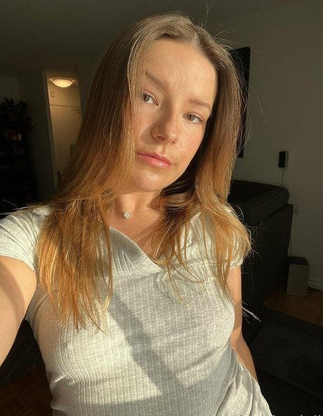 ashleyisadoll Heiße OnlyFans Inhalte