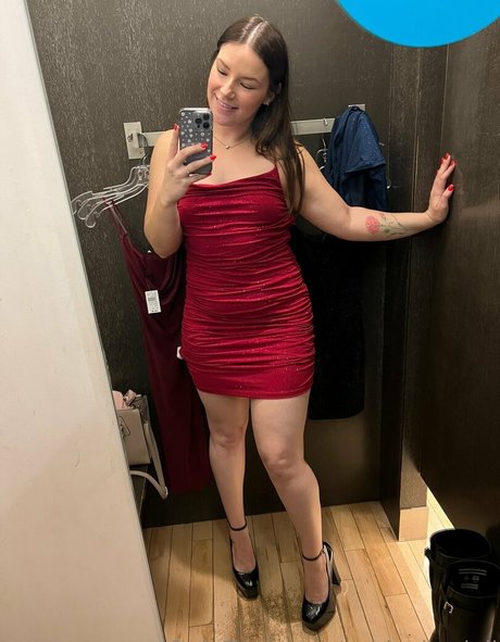 ashleyisadoll OnlyFans XXX