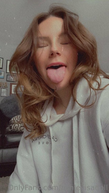 ashleyisadoll Leaks von Nacktbildern auf OnlyFans